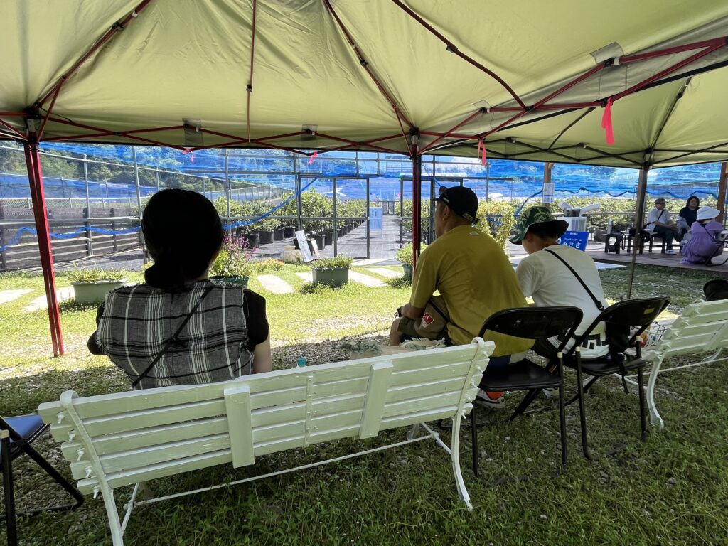 ブルーベリー狩り・ブルーベリーファームみさき・大阪・岬町・休憩スペースが涼しい