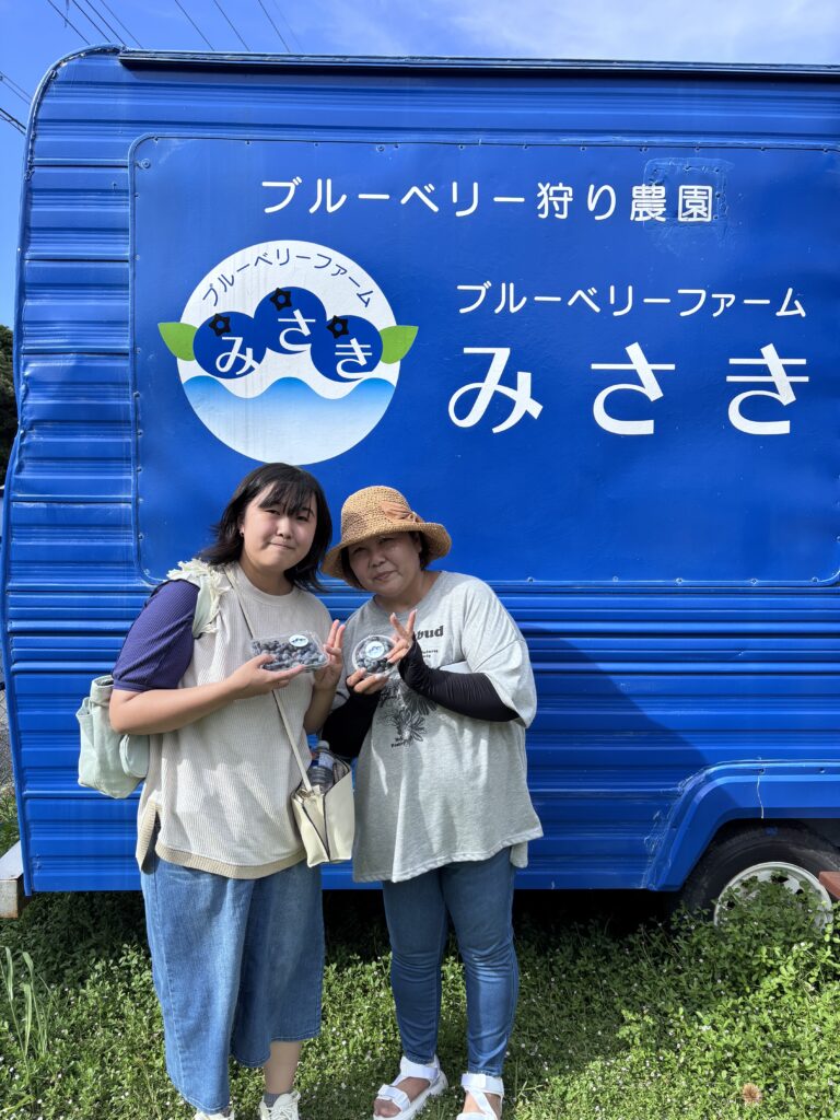 泉州の海風を感じるブルーベリー農園
